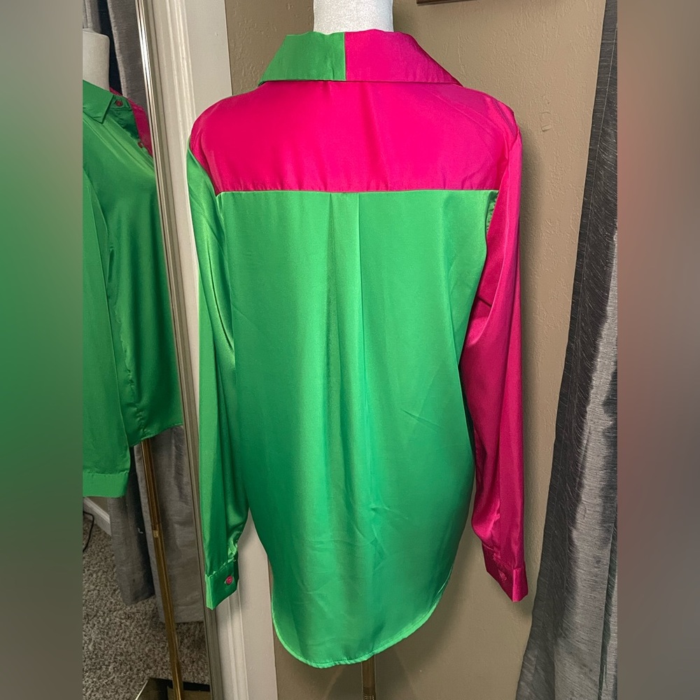 Satin Color Block button up - Picture 2 of 2
